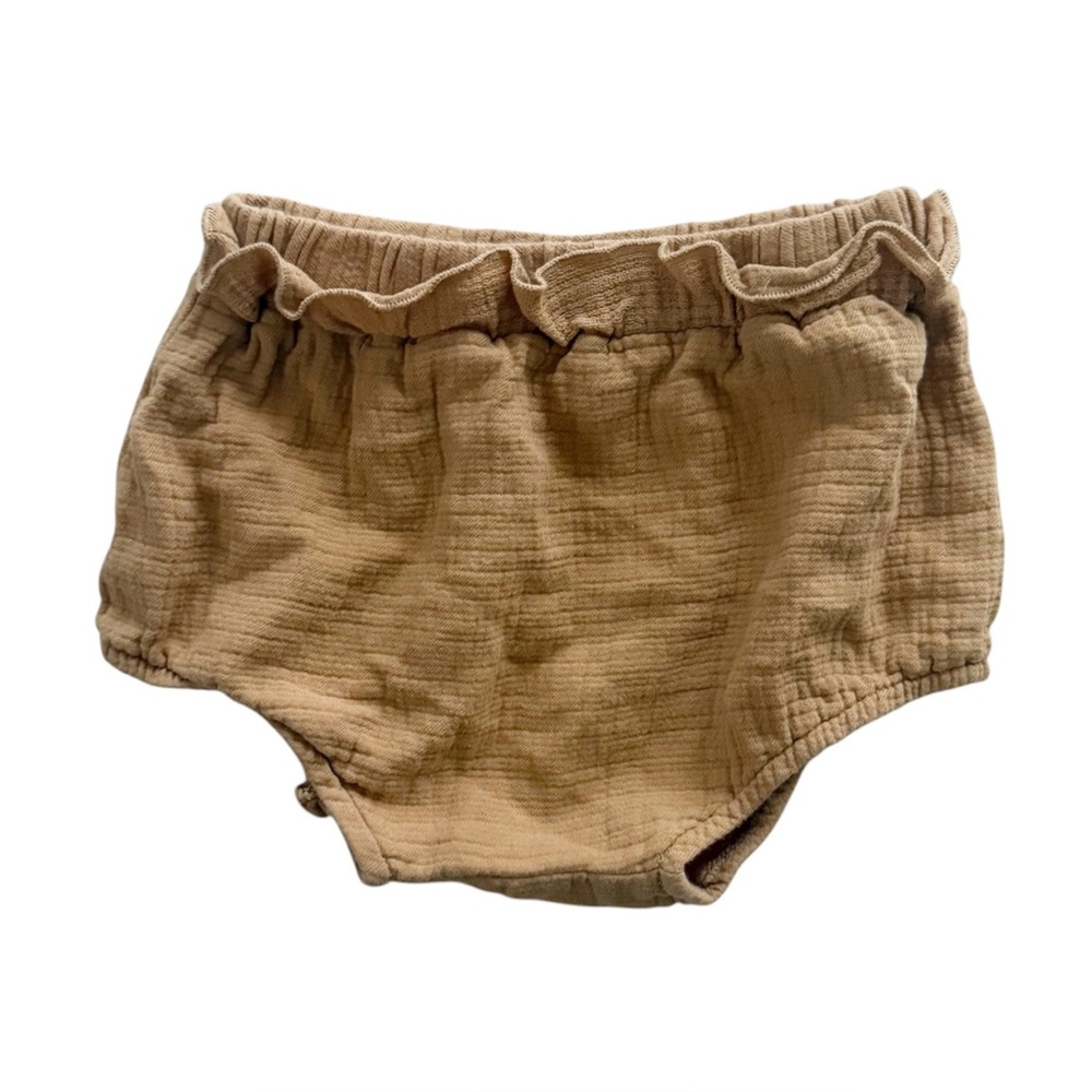 Q by Quincy Mae Bloomers size 18-24M